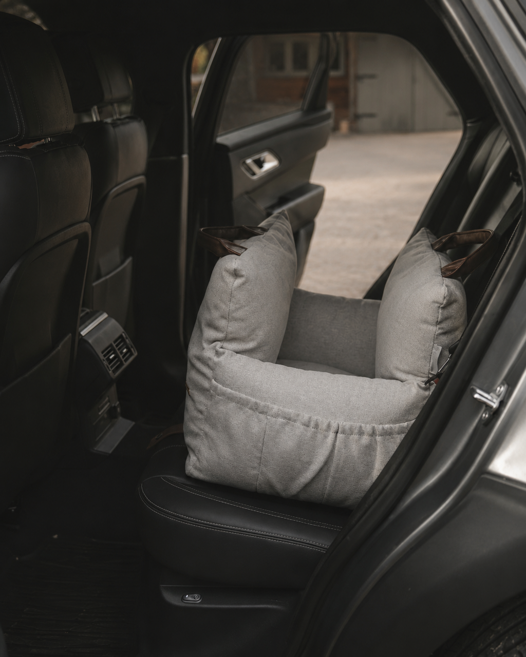 Fordy Easy Traveller Dog Car Seat & Travel Bed | The Fernby