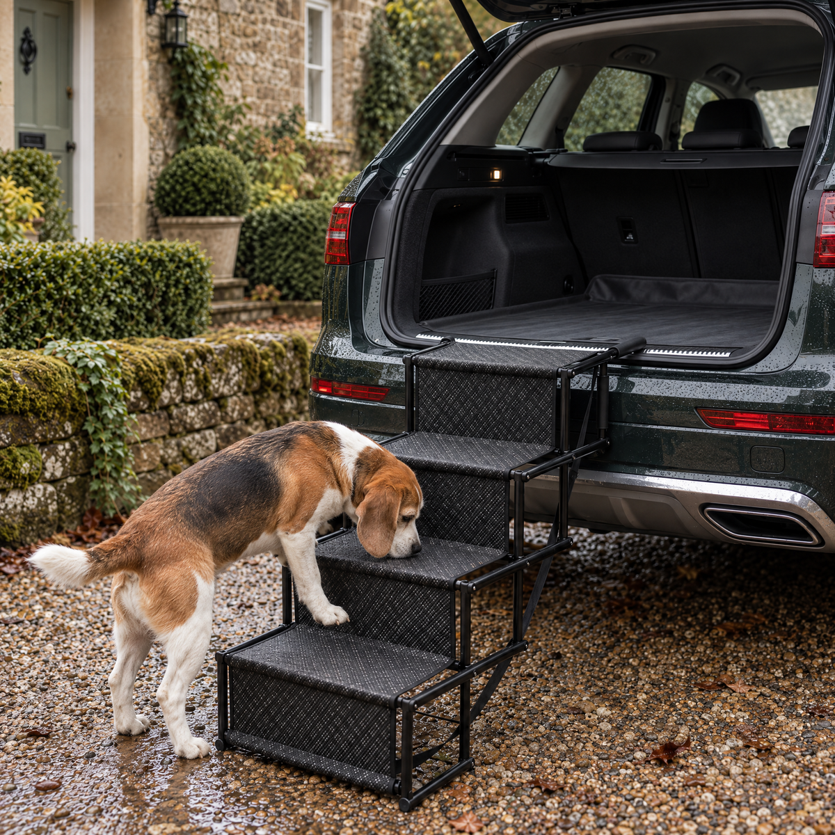 Bourne Foldable Dog Car Stairs for Boot Access with Wide Steps – close detail | The Fernby